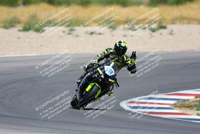 media/Apr-30-2023-CRA (Sun) [[020fcf5d43]]/Race 2-600 Expert Supersport/